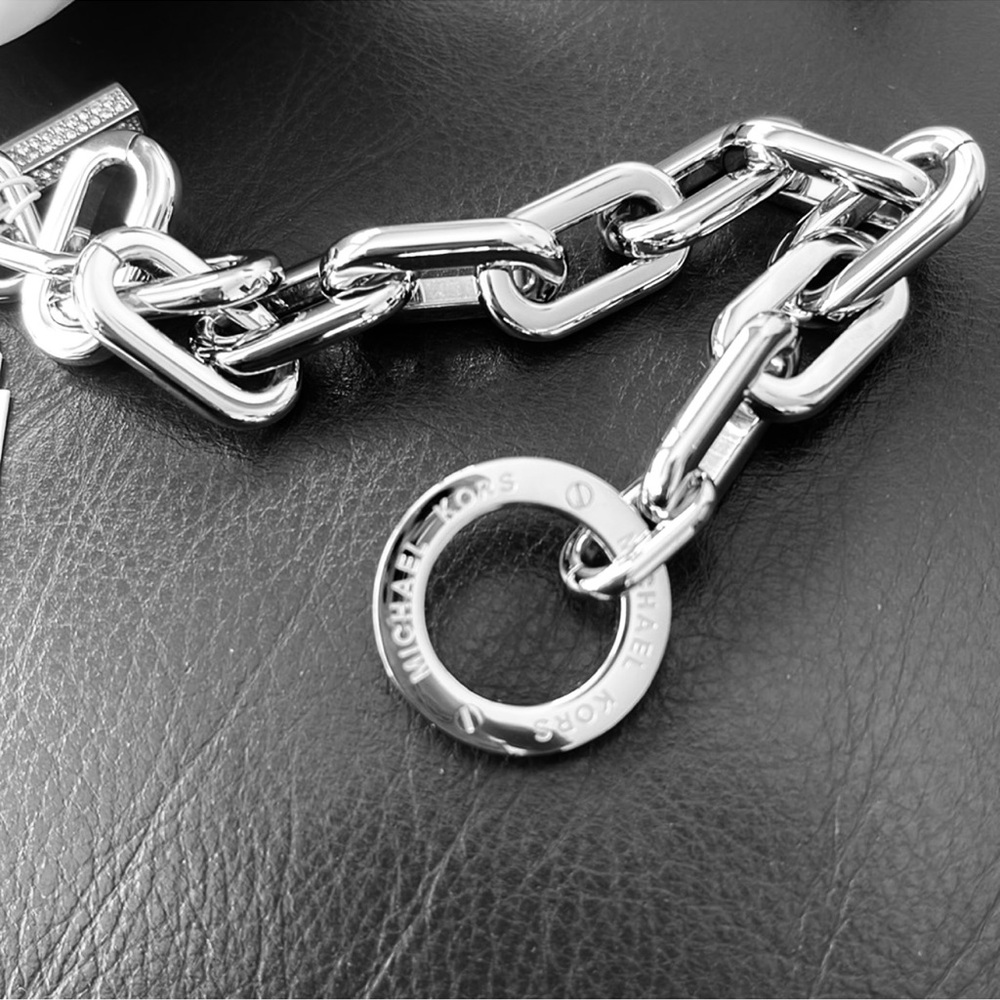 MICHAEL KORS CITYSCAPE LINK CHAIN
CRYSTAL BRACELET - Picture 4 of 5
